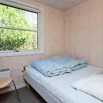 6 Person Holiday In R M
